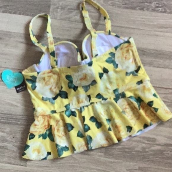 torrid Vixen Tankini Top NWT, Size 0R (See size chart), Yellow Floral. - Picture 2 of 8